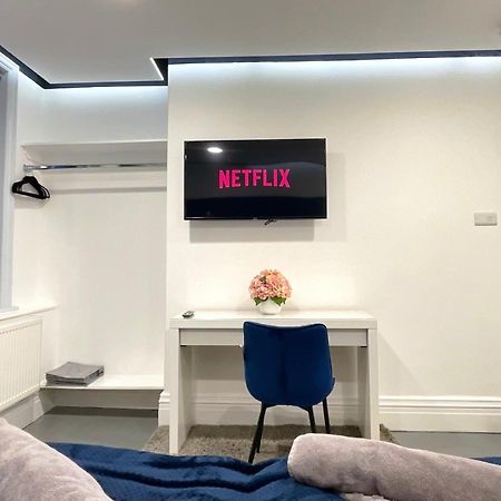 Central Penthouse By Hnfc Stays Newcastle Upon Tyne Esterno foto