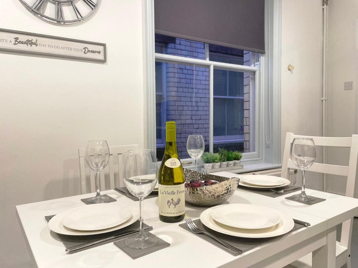 Central Penthouse By Hnfc Stays Newcastle Upon Tyne Esterno foto