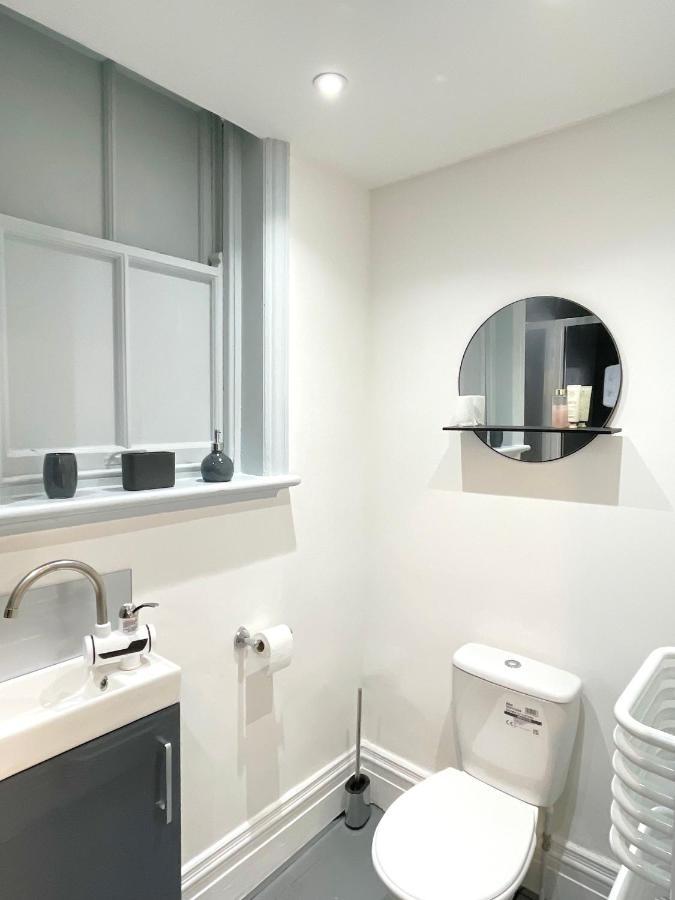 Central Penthouse By Hnfc Stays Newcastle Upon Tyne Esterno foto