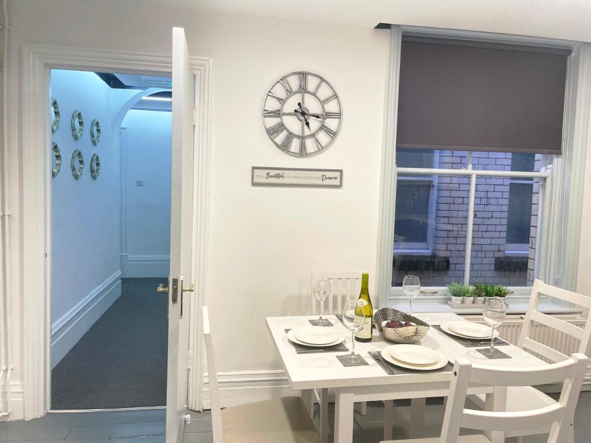 Central Penthouse By Hnfc Stays Newcastle Upon Tyne Esterno foto
