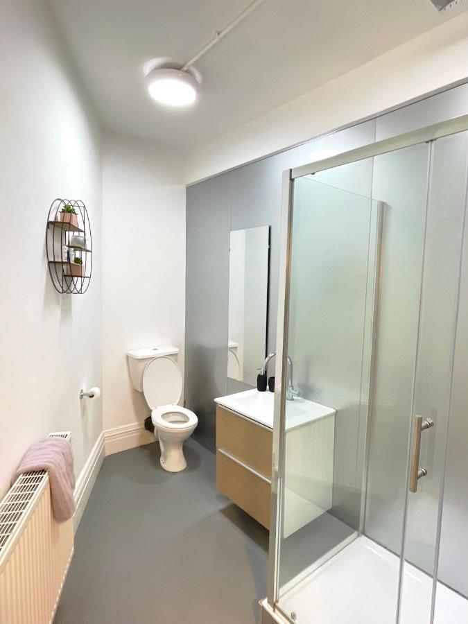 Central Penthouse By Hnfc Stays Newcastle Upon Tyne Esterno foto